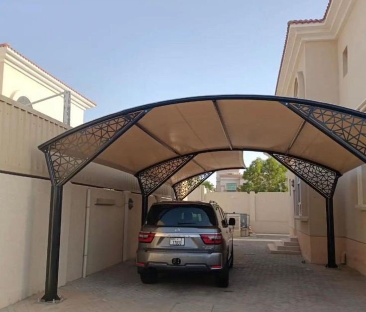 مظلات سيارات داخلية