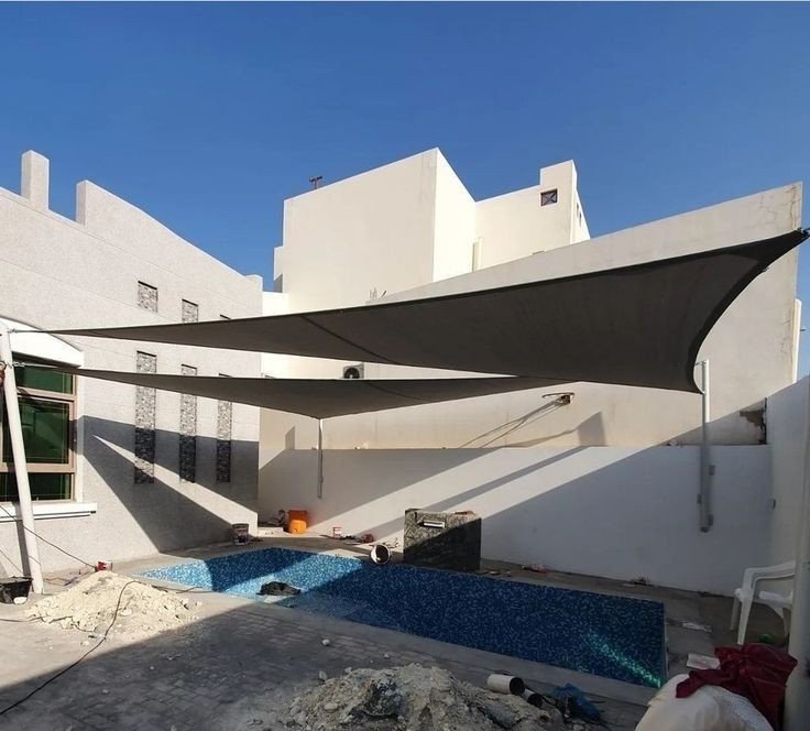 مظلات شد إنشائي للمنازل