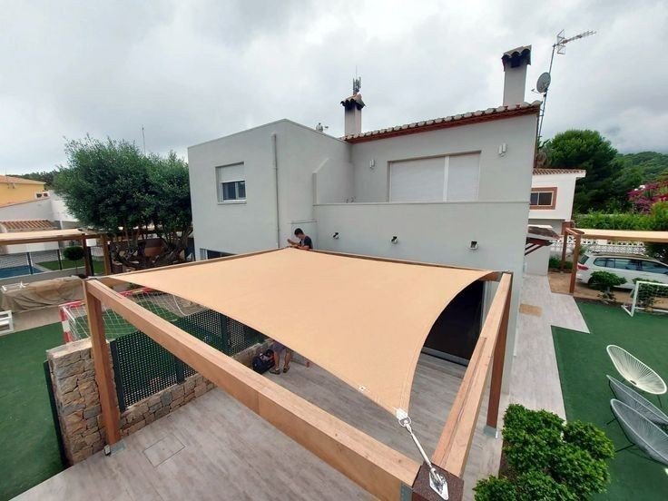 تركيب مظلات شد إنشائي