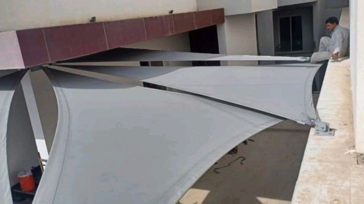 مظلات شد إنشائي مقاومة للحرارة