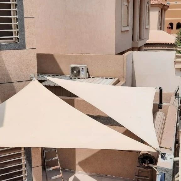 مظلات شد إنشائي للمنازل