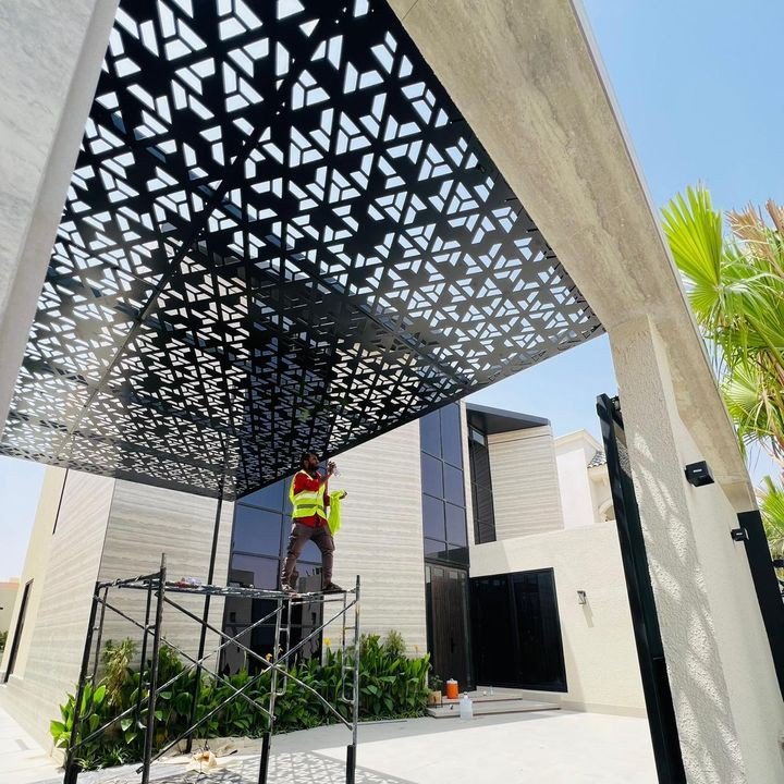 تنفيذ مظلات قص ليزر الرياض