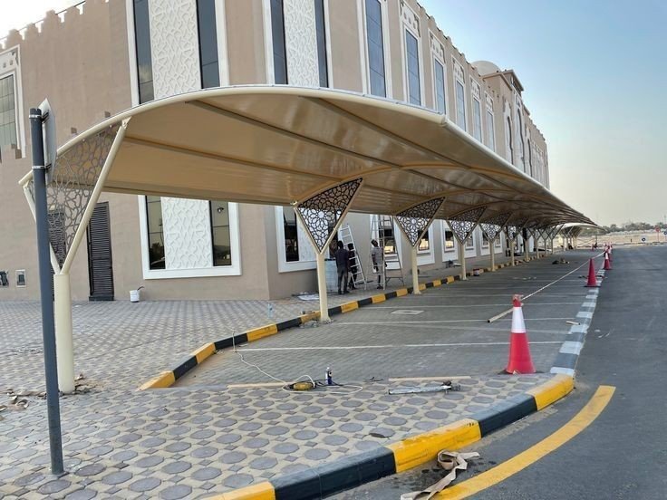 مظلات سيارات PVC للحدائق والمساحات الخارجية