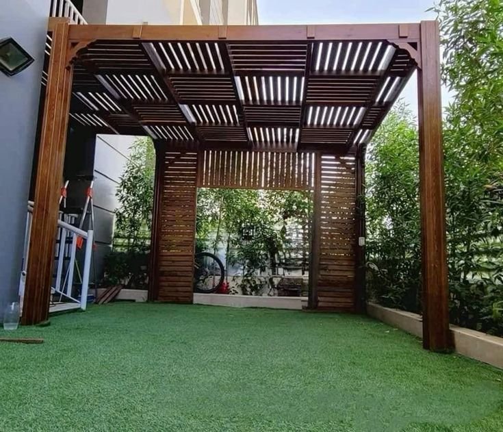 برجولات خشبية للجلسات الخارجية